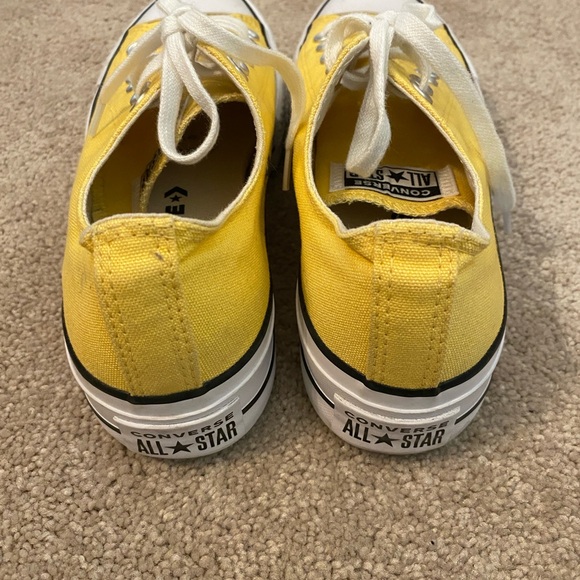 Yellow Converse - Picture 3 of 4
